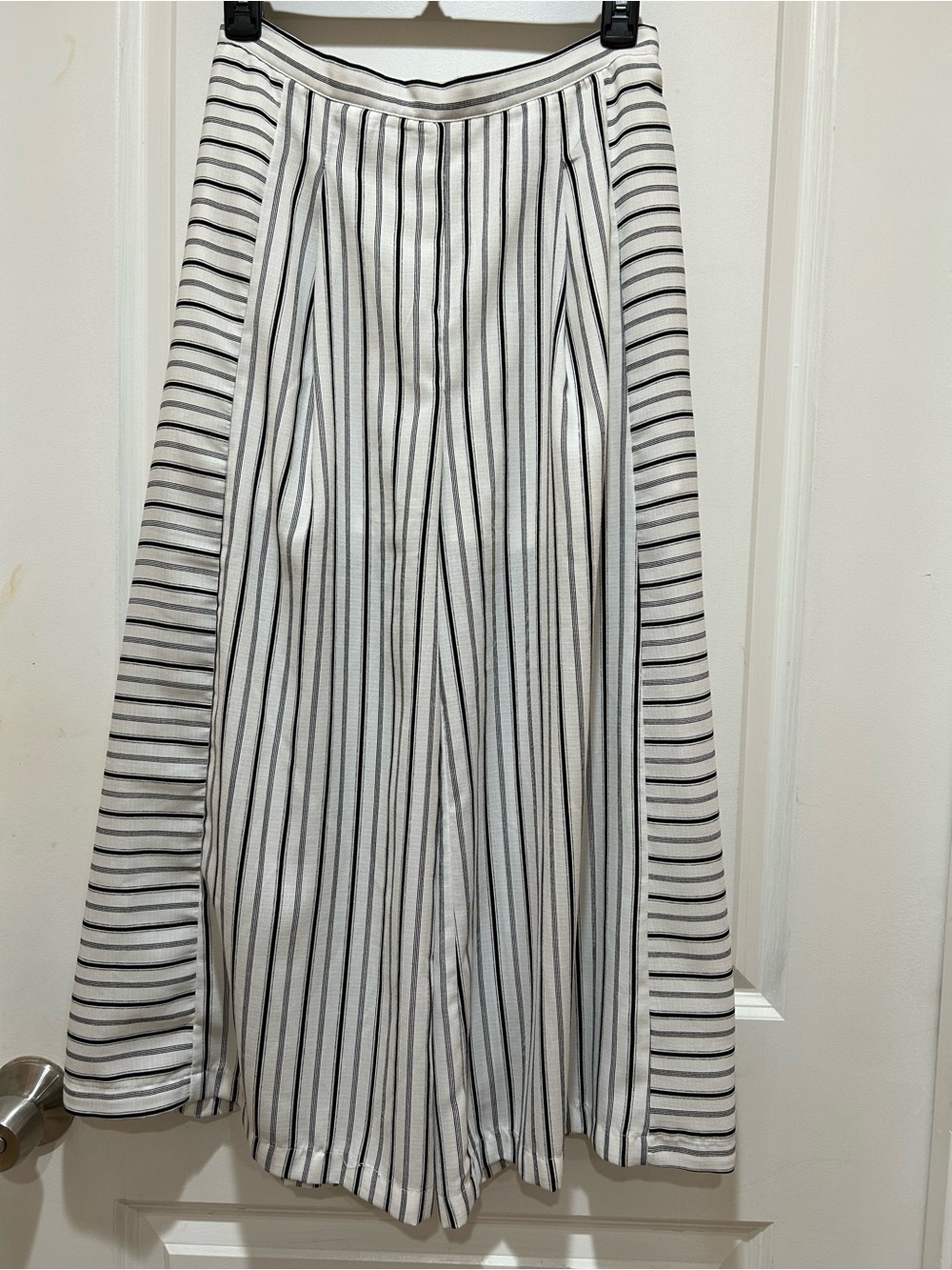 Doe & Rae White and Black Vertical-Stripe Maxi Skirt